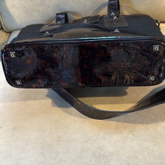 Stuart Weitzman Patent and Fabric Tote Bag .Great for fall - Picture 8 of 8